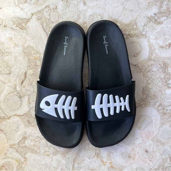 Surf Seven Shoes Surf Seven Fish Bone Black And White Beach Slides